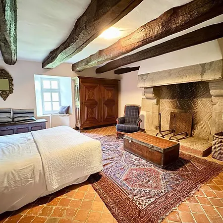 Сasa de vacaciones Longere D'epoque Au Coeur D'un Domaine Carnac
