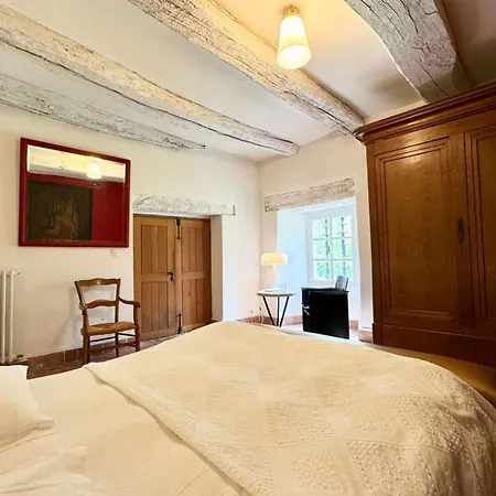 Longere D'epoque Au Coeur D'un Domaine