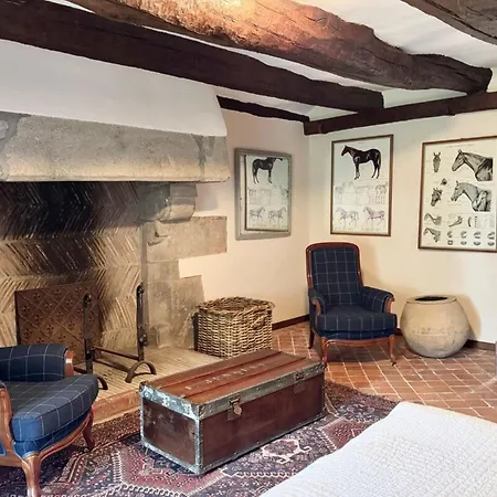 Longere D'epoque Au Coeur D'un Domaine Сasa de vacaciones
